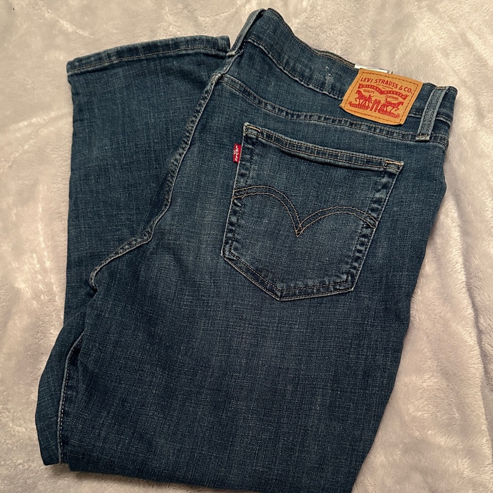 Levi's Classic Indigo Straight Jeans